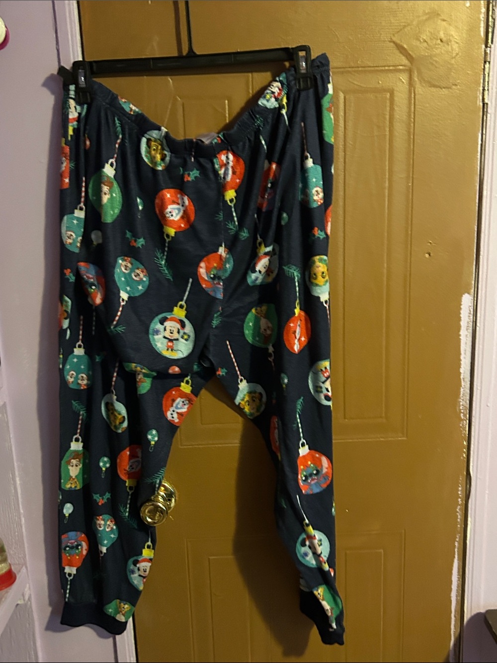 Disney 100 panjama set - Picture 9 of 9